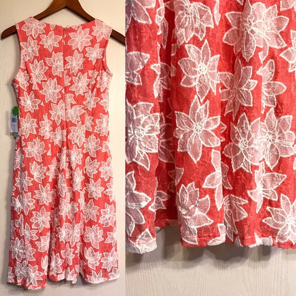 STUDIO ONE Size 4 NWT Peach and White Floral Lace Mini Fit to Flare Skater Dress - Picture 3 of 4